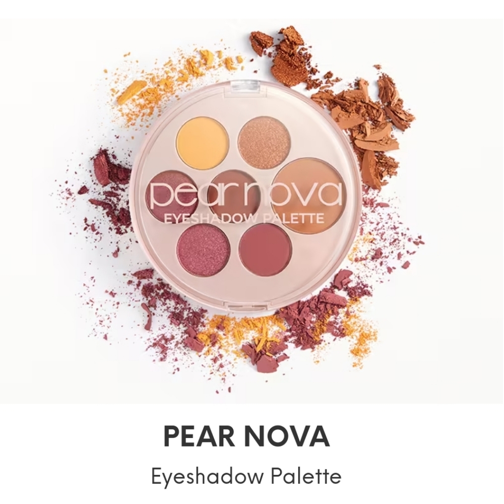 PEAR NOVA Eyeshadow Palette